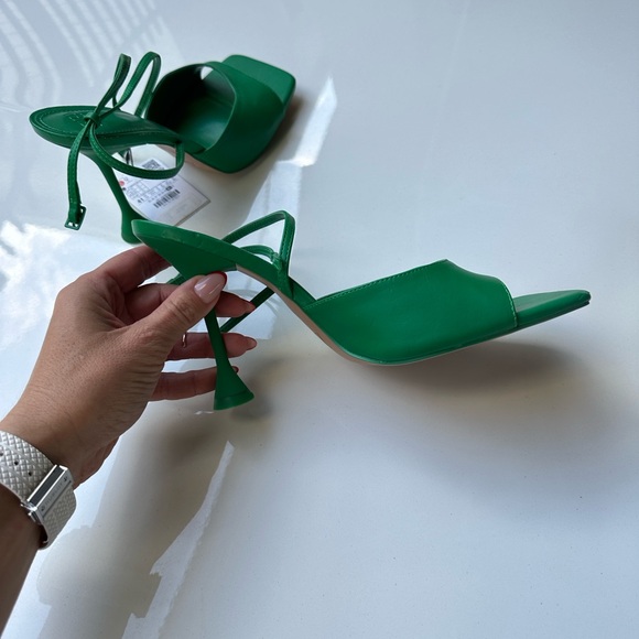 Zara brand new shoes - Picture 2 of 6